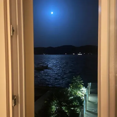 Heritage Viganj Hotel 4*