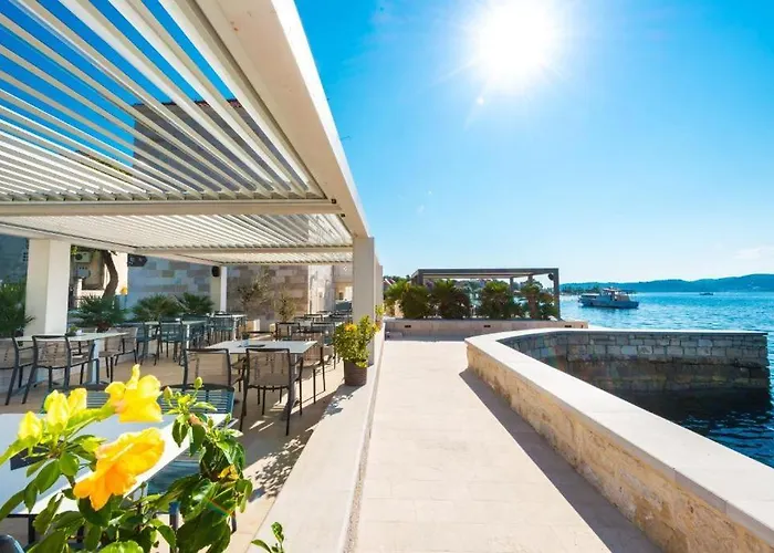 Heritage Viganj Hotel